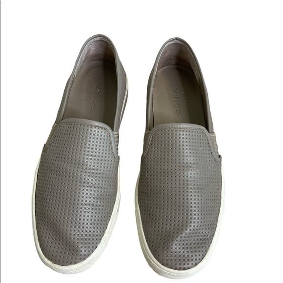 Vince Taupe Slip Ons. Size 5/EU35 - Picture 4 of 8